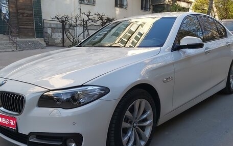 BMW 5 серия, 2015 год, 2 850 000 рублей, 1 фотография