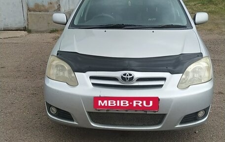 Toyota Corolla, 2004 год, 570 000 рублей, 6 фотография