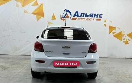 Chevrolet Cruze II, 2013 год, 820 000 рублей, 4 фотография
