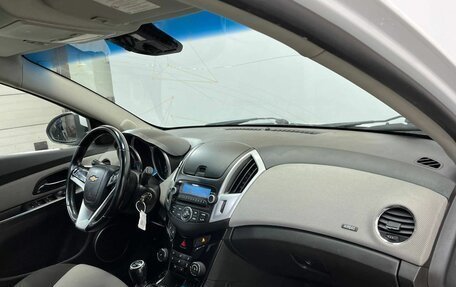 Chevrolet Cruze II, 2013 год, 820 000 рублей, 12 фотография