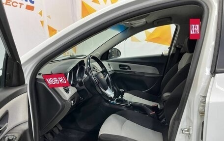 Chevrolet Cruze II, 2013 год, 820 000 рублей, 16 фотография