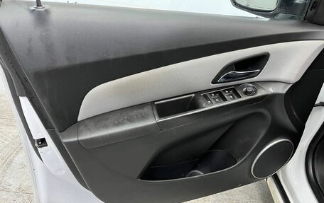 Chevrolet Cruze II, 2013 год, 820 000 рублей, 22 фотография