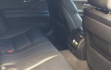 BMW 5 серия, 2015 год, 2 850 000 рублей, 11 фотография