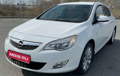 Opel Astra J, 2011 год, 849 000 рублей, 1 фотография