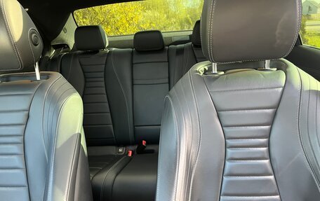 Mercedes-Benz E-Класс, 2019 год, 4 500 000 рублей, 20 фотография