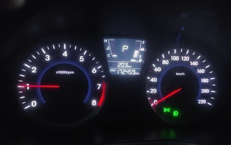 Hyundai Solaris II рестайлинг, 2011 год, 690 000 рублей, 6 фотография