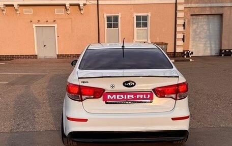 KIA Rio III рестайлинг, 2015 год, 950 000 рублей, 5 фотография