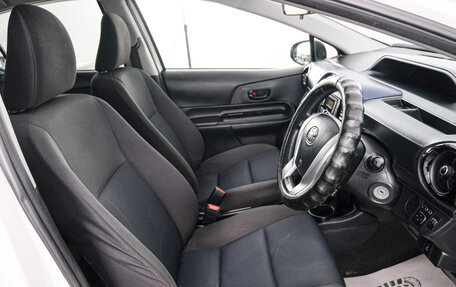 Toyota Aqua I, 2015 год, 979 000 рублей, 7 фотография