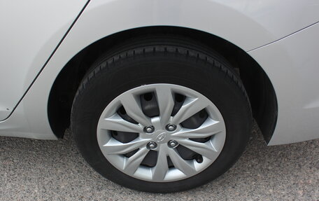 Hyundai Solaris II рестайлинг, 2019 год, 1 027 000 рублей, 23 фотография