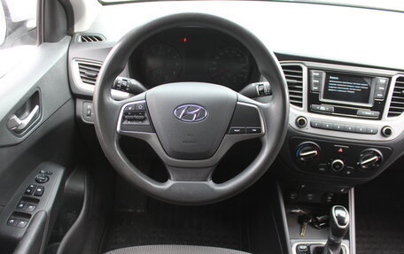 Hyundai Solaris II рестайлинг, 2019 год, 1 027 000 рублей, 15 фотография