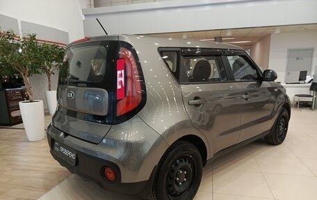 KIA Soul II рестайлинг, 2019 год, 1 353 000 рублей, 6 фотография