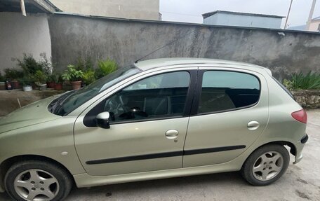 Peugeot 206, 2004 год, 330 000 рублей, 4 фотография
