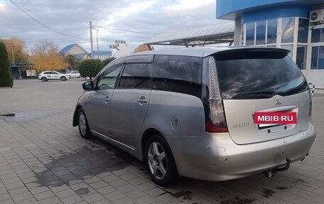 Mitsubishi Grandis, 2003 год, 800 000 рублей, 7 фотография