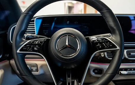 Mercedes-Benz GLE, 2024 год, 14 590 000 рублей, 17 фотография