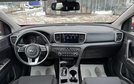 KIA Sportage IV рестайлинг, 2021 год, 2 680 000 рублей, 23 фотография