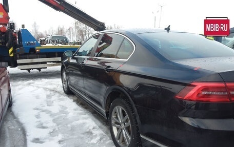 Volkswagen Passat B8 рестайлинг, 2017 год, 1 283 800 рублей, 2 фотография