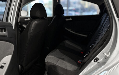 Hyundai Solaris II рестайлинг, 2011 год, 644 000 рублей, 15 фотография