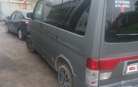 Mazda Bongo Friendee i рестайлинг, 2003 год, 600 000 рублей, 2 фотография