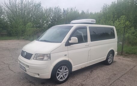 Volkswagen Transporter T5 рестайлинг, 2003 год, 1 050 000 рублей, 7 фотография