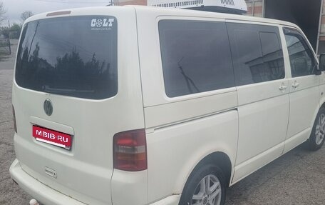Volkswagen Transporter T5 рестайлинг, 2003 год, 1 050 000 рублей, 3 фотография