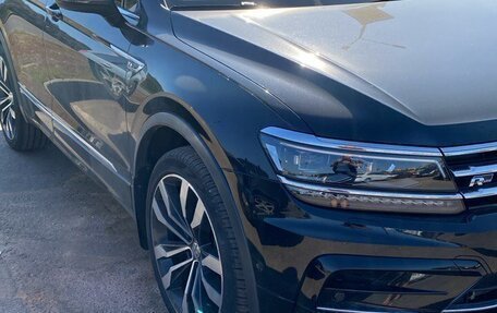 Volkswagen Tiguan II, 2019 год, 3 550 000 рублей, 2 фотография