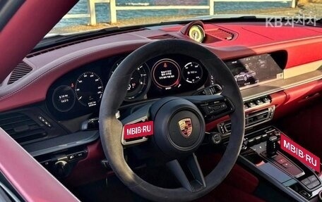 Porsche 911, 2021 год, 10 952 099 рублей, 9 фотография