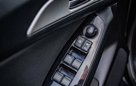 Mazda 3, 2016 год, 1 490 000 рублей, 18 фотография