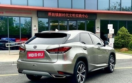 Lexus RX IV рестайлинг, 2022 год, 3 700 000 рублей, 6 фотография