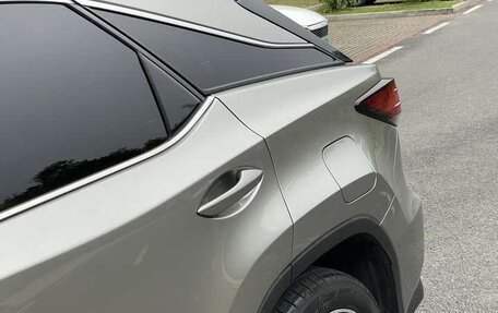 Lexus RX IV рестайлинг, 2022 год, 3 700 000 рублей, 10 фотография