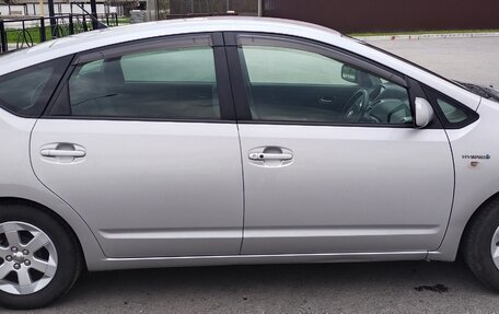 Toyota Prius, 2008 год, 1 020 000 рублей, 9 фотография