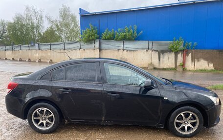 Chevrolet Cruze II, 2011 год, 669 000 рублей, 7 фотография