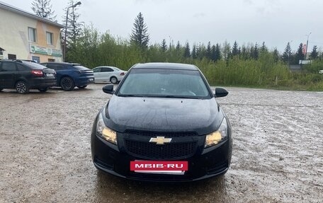 Chevrolet Cruze II, 2011 год, 669 000 рублей, 8 фотография