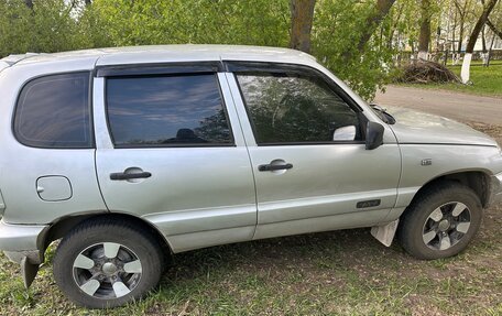 Chevrolet Niva I рестайлинг, 2006 год, 340 000 рублей, 3 фотография