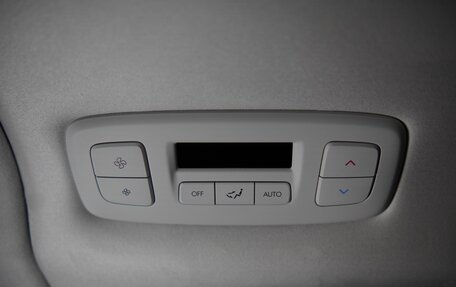 Hyundai Staria, 2024 год, 8 500 000 рублей, 38 фотография