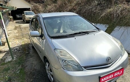 Toyota Prius, 2007 год, 900 000 рублей, 8 фотография
