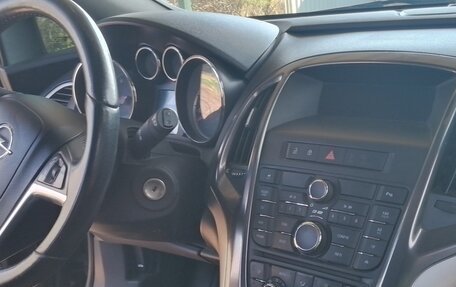 Opel Astra J, 2011 год, 770 000 рублей, 10 фотография