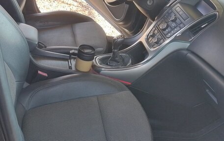 Opel Astra J, 2011 год, 770 000 рублей, 14 фотография