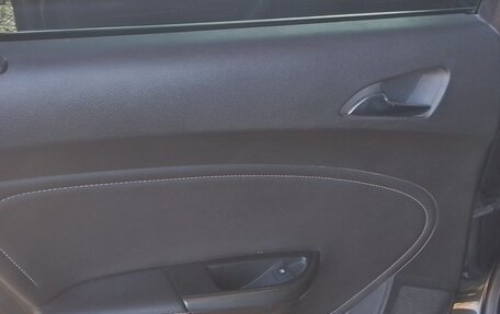 Opel Astra J, 2011 год, 770 000 рублей, 22 фотография