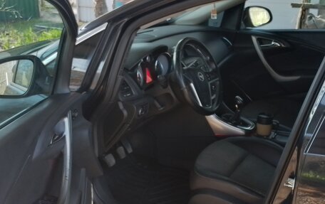 Opel Astra J, 2011 год, 770 000 рублей, 24 фотография