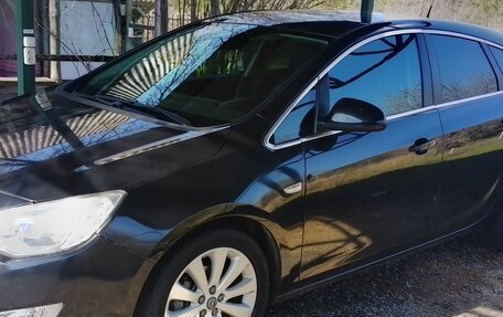 Opel Astra J, 2011 год, 770 000 рублей, 31 фотография