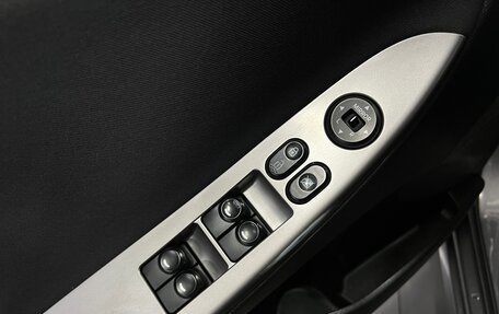 Hyundai Solaris II рестайлинг, 2015 год, 1 045 000 рублей, 21 фотография