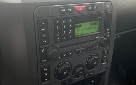 Land Rover Discovery III, 2007 год, 929 000 рублей, 14 фотография