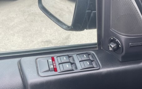Land Rover Discovery III, 2007 год, 929 000 рублей, 13 фотография