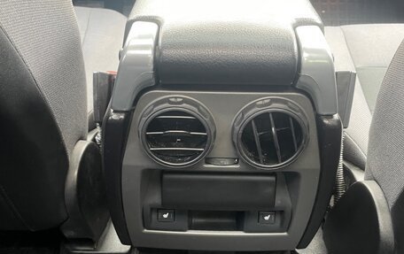 Land Rover Discovery III, 2007 год, 929 000 рублей, 11 фотография