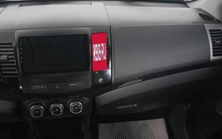 Mitsubishi Outlander III рестайлинг 3, 2011 год, 1 299 000 рублей, 15 фотография
