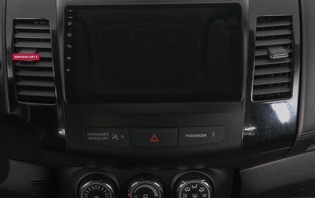 Mitsubishi Outlander III рестайлинг 3, 2011 год, 1 299 000 рублей, 19 фотография