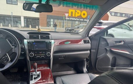 Toyota Camry, 2013 год, 1 950 000 рублей, 5 фотография