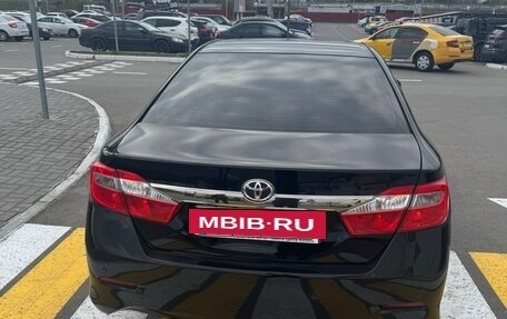 Toyota Camry, 2013 год, 1 950 000 рублей, 8 фотография