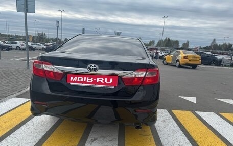 Toyota Camry, 2013 год, 1 950 000 рублей, 7 фотография