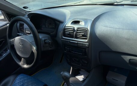 Hyundai Accent II, 2005 год, 370 000 рублей, 4 фотография